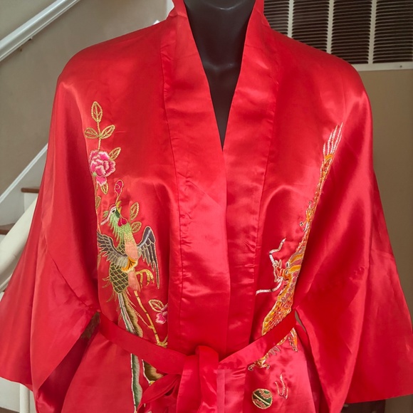 Vintage Phoenix Embroidery China Red Silk Kimono Robe With Tie Dragon Birds L - Picture 2 of 6